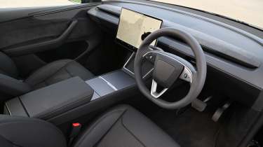 Tesla Model Y - interior