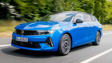 Vauxhall Astra Sports Tourer - front