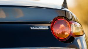 Mazda MX-5 Sport Venture - rear light