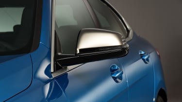 BMW 2 Series Gran Coupe - mirror studio