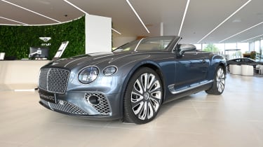 Bentley Continental GTC - front static