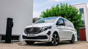 Mercedes EQV - front charging