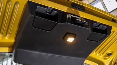 Dacia Sandero Stepway facelift - boot light