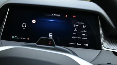 MGS6 EV Trophy Long Range - dashboard screen