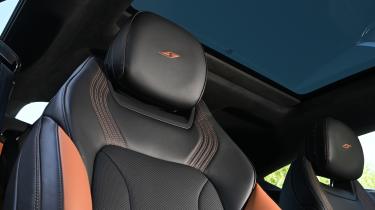 Bentley Continental GT - front seats