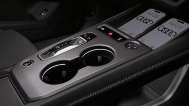 Audi Q4 e-tron facelift - cup holders