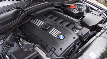 BMW 530i SE engine