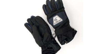 Self-heating Gloves