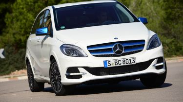 2017 mercedes deals b250e range