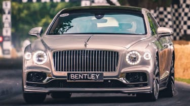 Bentley Flying Spur - front tracking