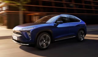 NIO EC6 - front
