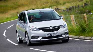 Vauxhall Zafira Mk3 - front cornering
