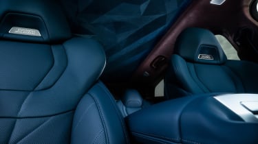 BMW XM - seats