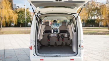Nissan e-NV200 boot 4