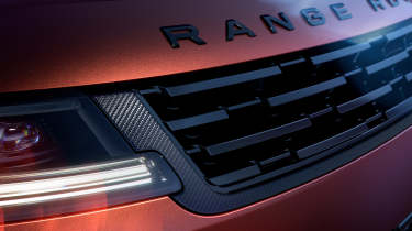 Range Rover Sport SV Carbon - front detail