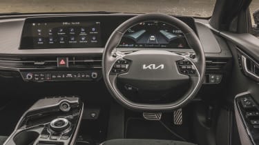 Kia Sportage - interior
