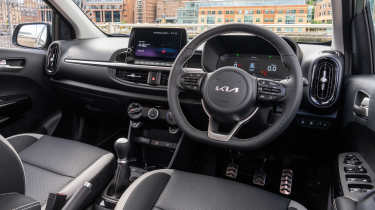 Kia Picanto facelift UK - interior