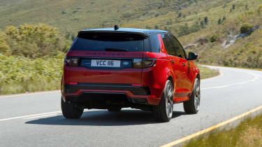 Land Rover Discovery Sport - rear action