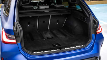 BMW M3 Touring - boot side