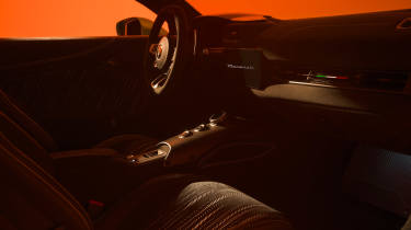 Maserati MCPura - interior