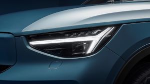 Volvo C40 Recharge - front light