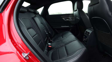 Jaguar XF 2016 - rear seats