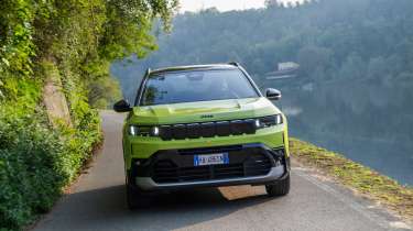 Jeep Compass e-Hybrid - full front