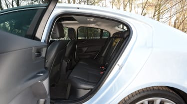 Jaguar XE Portfolio petrol 2016 - rear seats