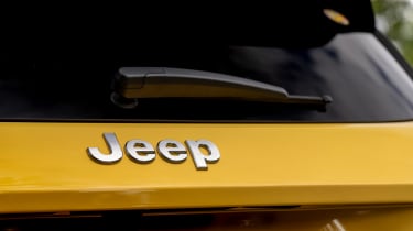 Jeep Avenger - Jeep badge