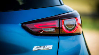 Mazda CX-3 - rear light