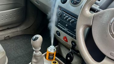 Air con cleaners - header image
