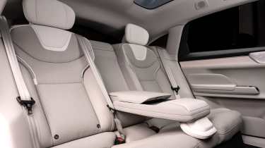 Volvo ES90 - rear seats