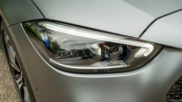 Mercedes C-Class - front light
