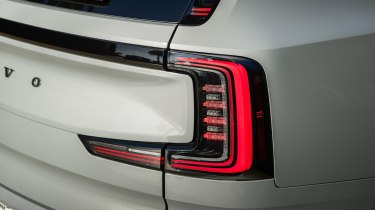 Volvo EX90 - tail light