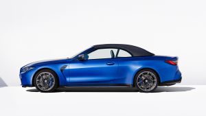BMW M4 Competition Convertible - side roof up