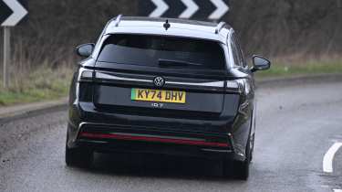 Volkswagen ID.7 long-term test - rear tracking