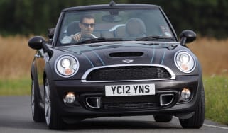 MINI Cooper S Highgate Convertible front cornering