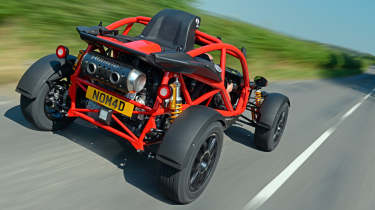 Ariel Nomad 2 - rear tracking