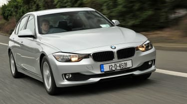 BMW 320d EfficientDynamics front tracking