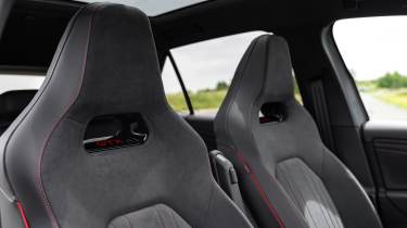 Volkswagen ID.3 GTX - front seats