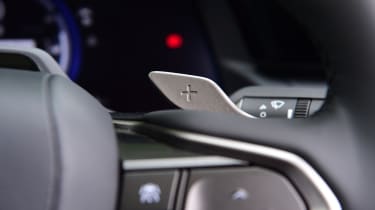 Lexus RZ – regenerative braking adjustment paddle