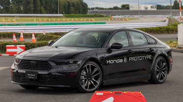 Honda 0 Series saloon - front action