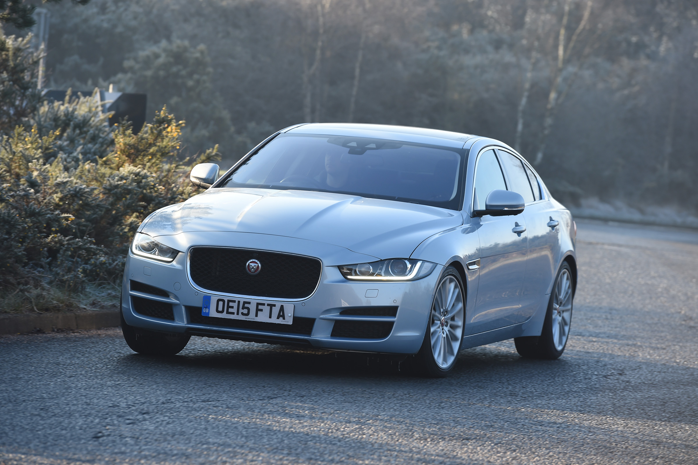 Jaguar Xe Portfolio 2016 Review Auto Express