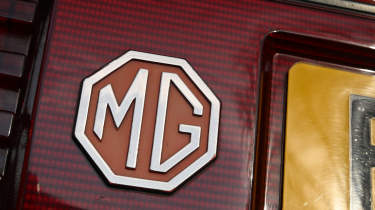 MG Montego - MG badge