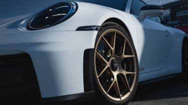 Porsche 911 GT3 (992.2) wheel