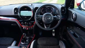 MINI Countryman JCW - dash