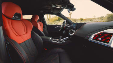 BMW XM Label Red - interior (passenger door view)