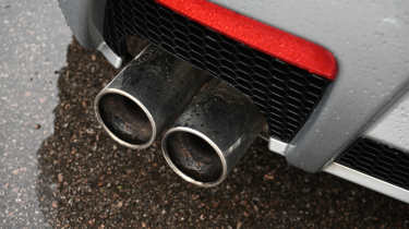 Alfa Romeo 147 GTA - exhaust