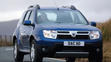 Dacia Duster front cornering