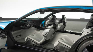 Peugeot Instinct concept - interior doors open